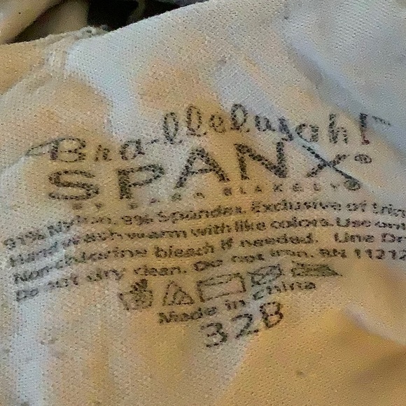 Spanx Bra-llelujah x 2 for 35$ - Picture 4 of 4